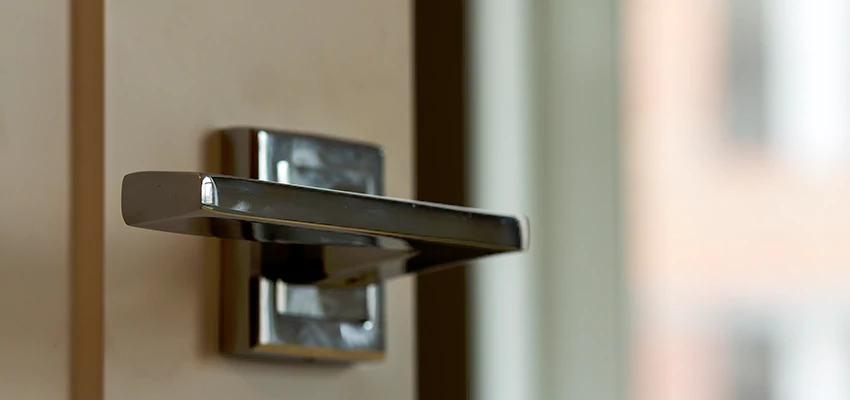 Door Lever Knob Repair in Taft, California