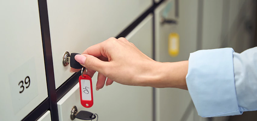 Cabinet Lock Installation in Taft, California
